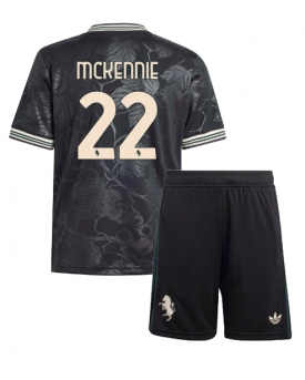 Billige Fotballdrakt Juventus Weston McKennie #22 Replika Tredjedraktsett Barn 2025-26 Kortermet (med bukser)